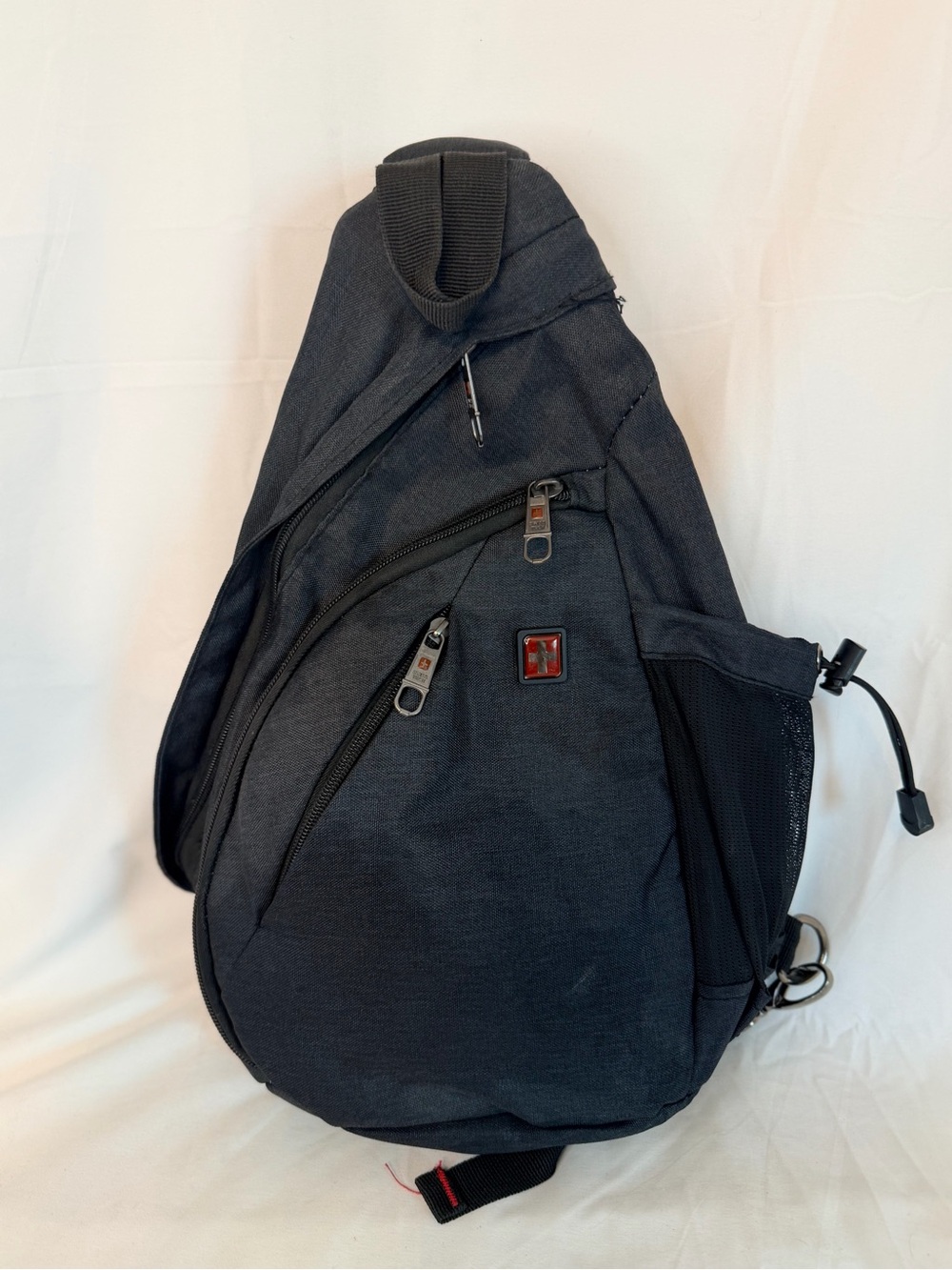 Swiss Tech Black Sling Backpack Crossbody Single Strap Travel Hiking Bag